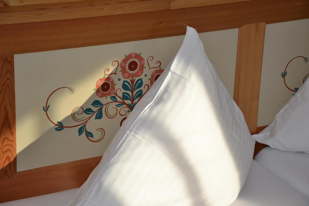 Pension Marienhof Hermagor-Pressegger See Room photo