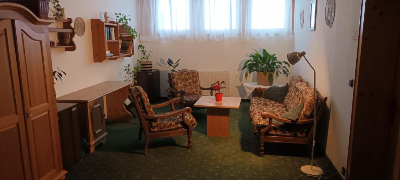 Pension Marienhof Hermagor-Pressegger See Exterior photo